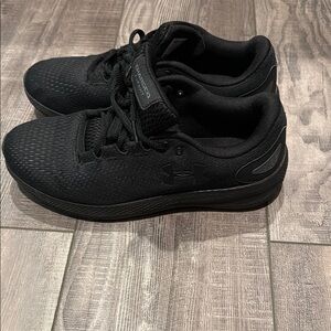 Under Armour Women’s Black Running Shoes